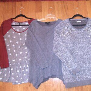 3 piece bundle of ladies tops  Signature Studio, AGB & Maurice Fashion tops